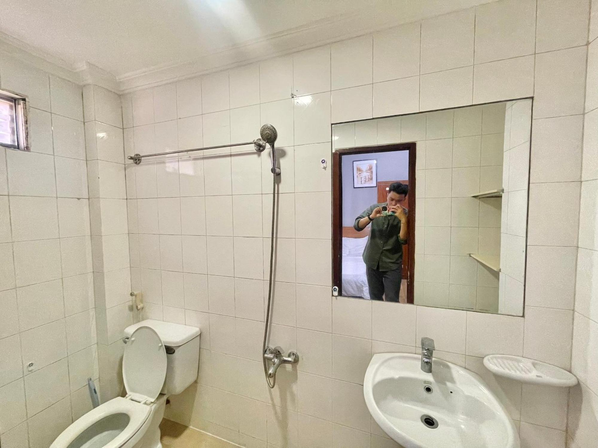 Inari House - Le Thanh Ton Apartment Хошимин Екстериор снимка